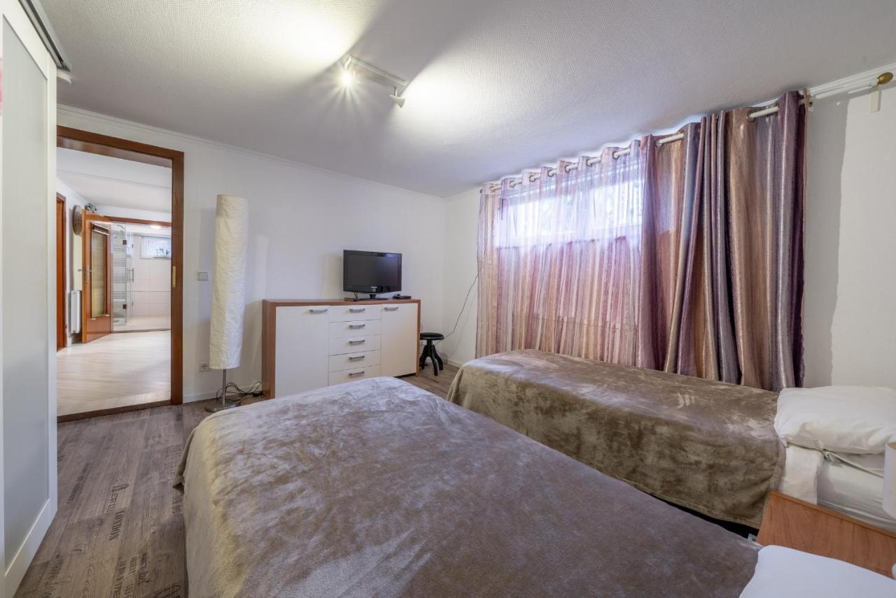 Nice Private Apartment Hannover Esterno foto